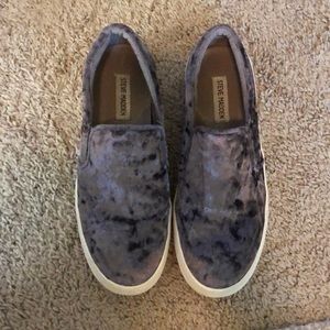 Steve Madden slip-on